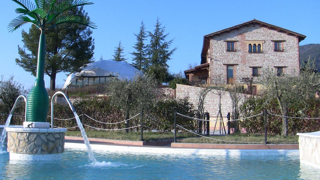 La Castellaia Resort Fabriano Esterno foto