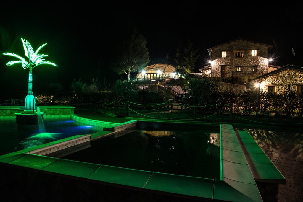 La Castellaia Resort Fabriano Esterno foto