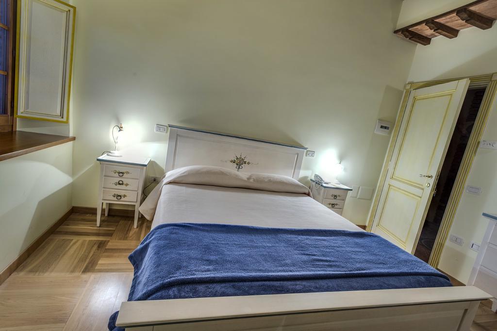 La Castellaia Resort Fabriano Esterno foto