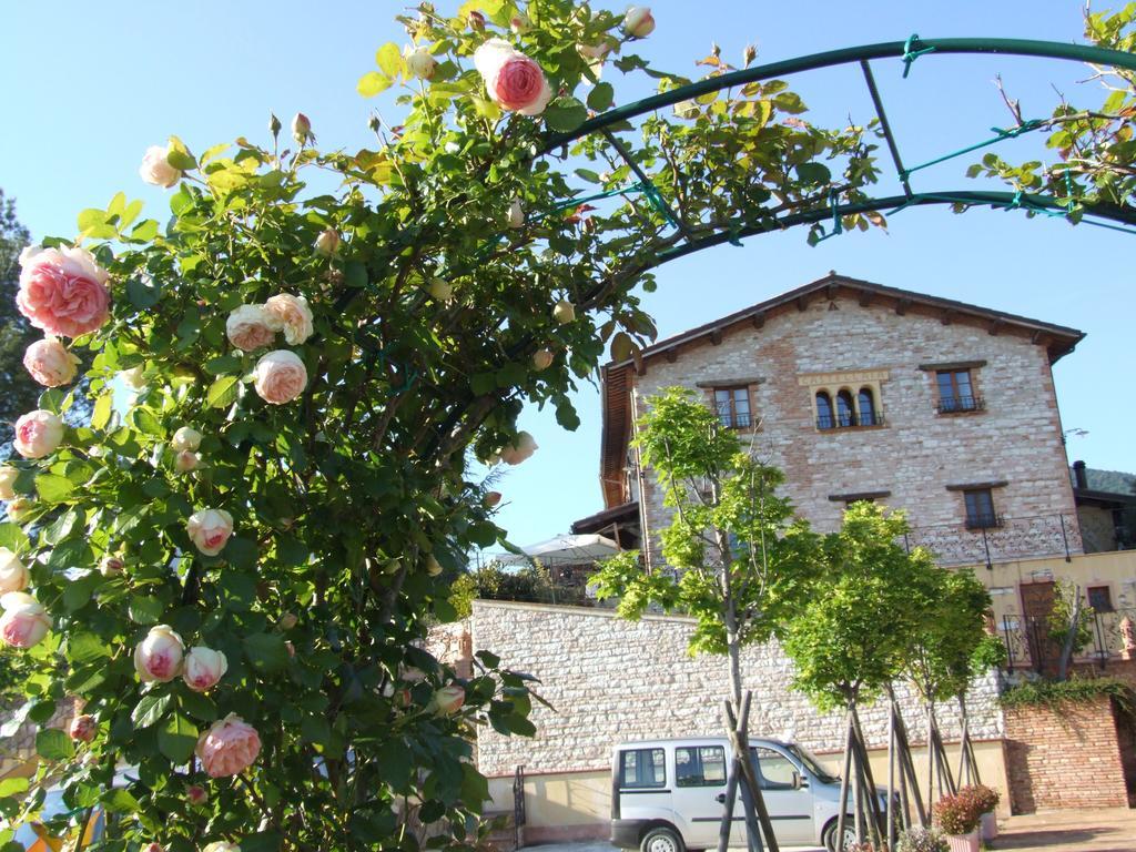 La Castellaia Resort Fabriano Esterno foto