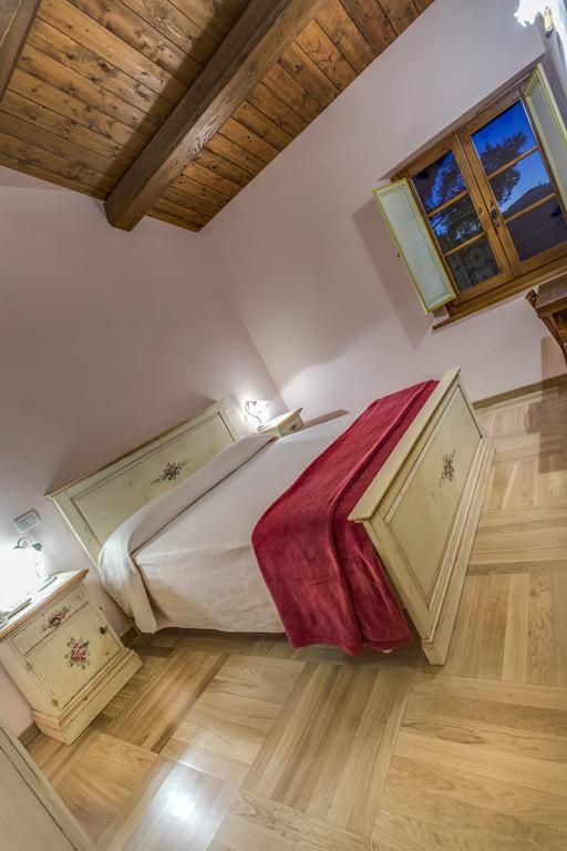 La Castellaia Resort Fabriano Esterno foto