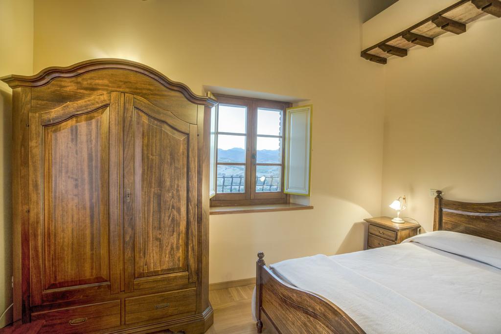 La Castellaia Resort Fabriano Esterno foto